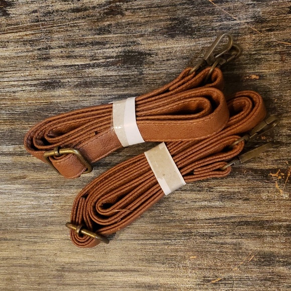 Scarleton Brown Vegan Leather Shoulder/Crossbody Bag - Picture 9 of 9